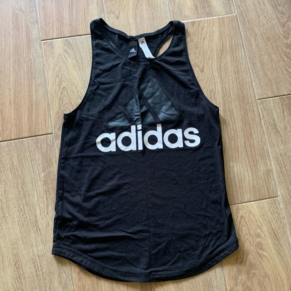 adidas Tops - Adidas activewear tank top